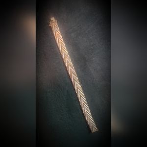 Beautiful Vintage Italian Two Tone Chevron Design Bracelet